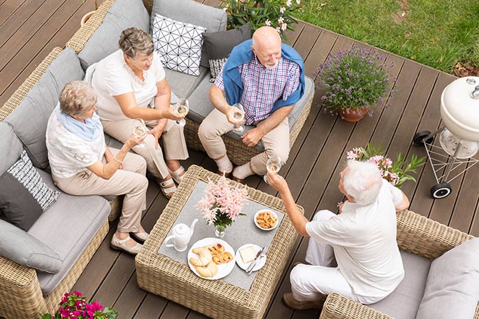 Implement WPC terrace ideas in a variety of ways - get inspired now!